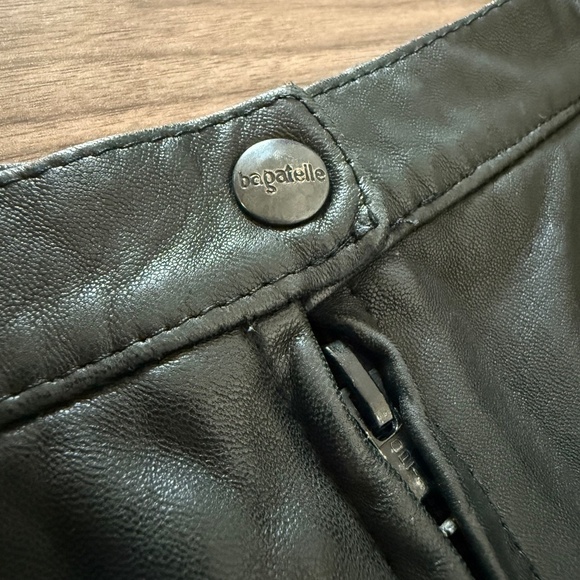 Vintage Bagatelle Black Leather Midi Skirt (Size 8) | Iconic Piece - Picture 4 of 4
